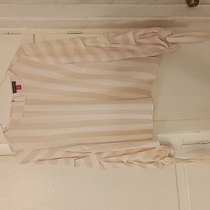 Vince camuto ray pink and white long-sleeved blouse size M